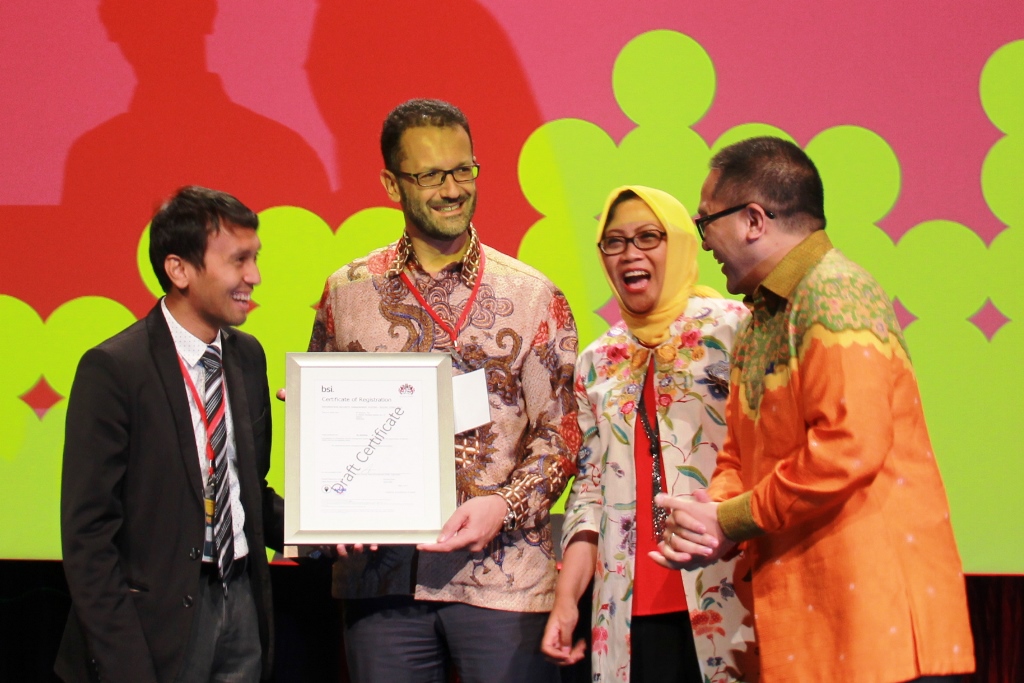 Indosat Ooredoo Menghadirkan Solusi Smart Connectivity Pertama di Dunia Usaha