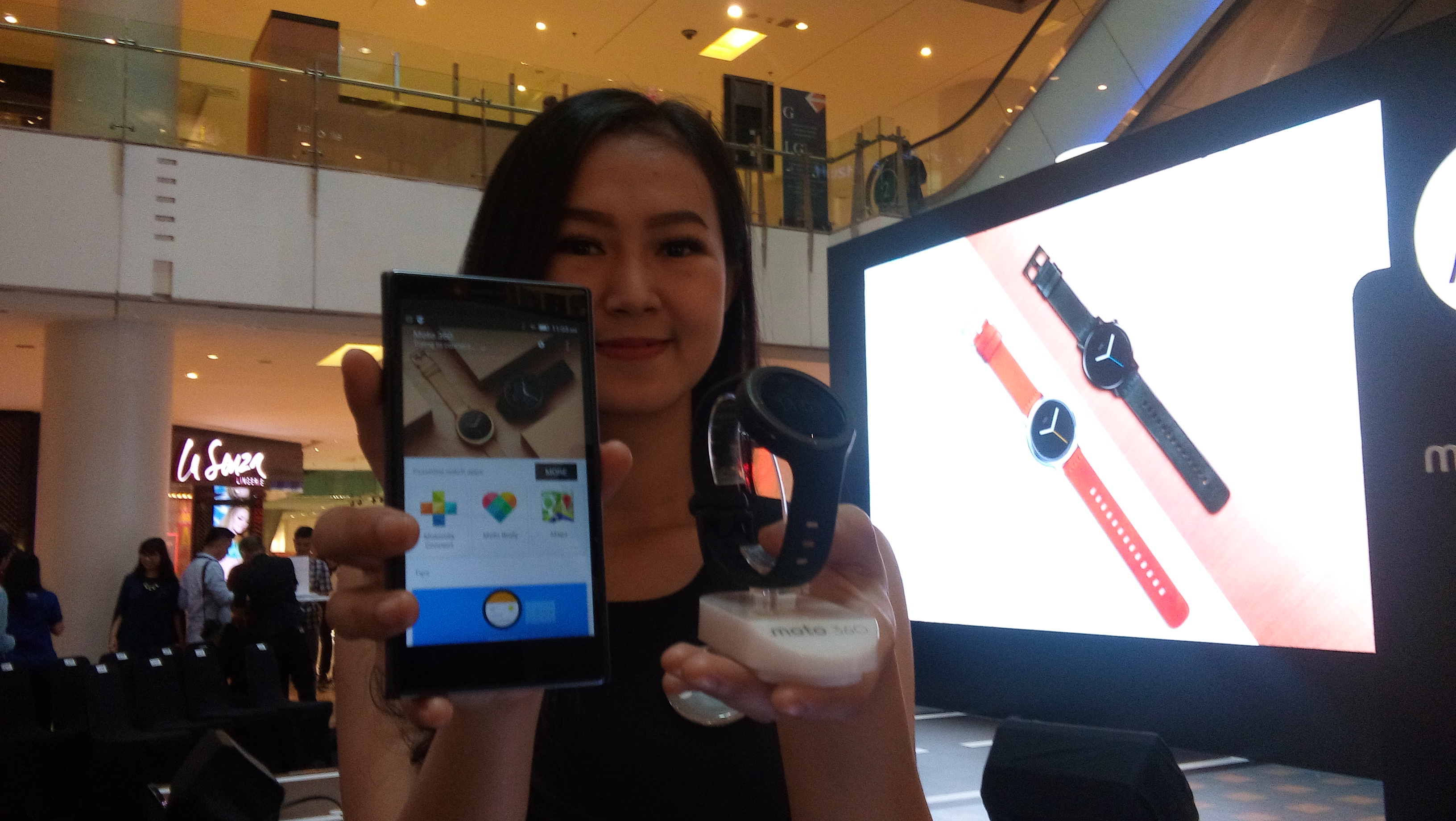 Masuk Indonesia, Moto 360 Dijual Rp 5 Jutaan
