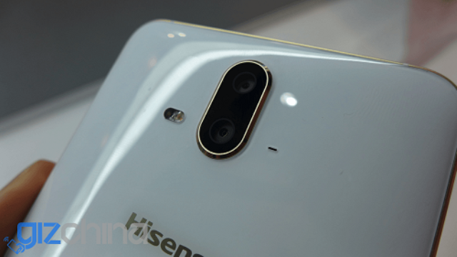 Hisense HS A1 Miliki Dual Kamera Belakang