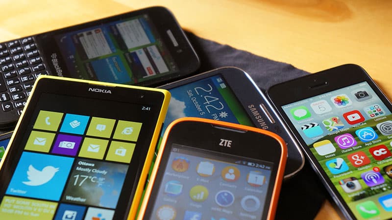 7 Ponsel 4G Harga 2 Jutaan Paling Diburu