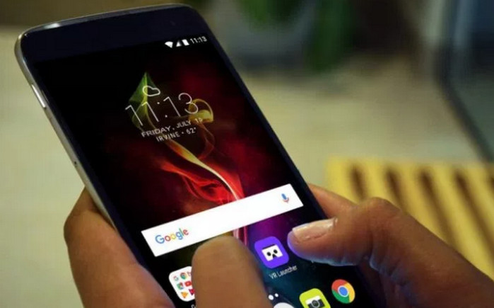 Alcatel Idol 4 “Ganti Baju” Jadi BlackBerry Hamburg?