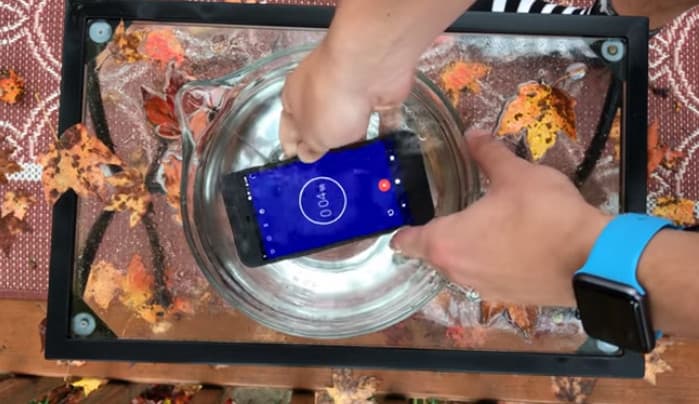 Google Pixel Direndam Selama 30 Menit, Bagaimana Nasibnya?
