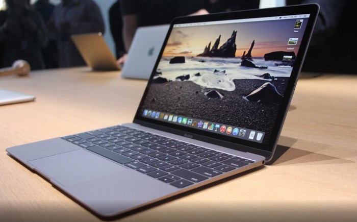 Apple “Ngeles” Soal Harga MacBook Pro 2016 Kemahalan