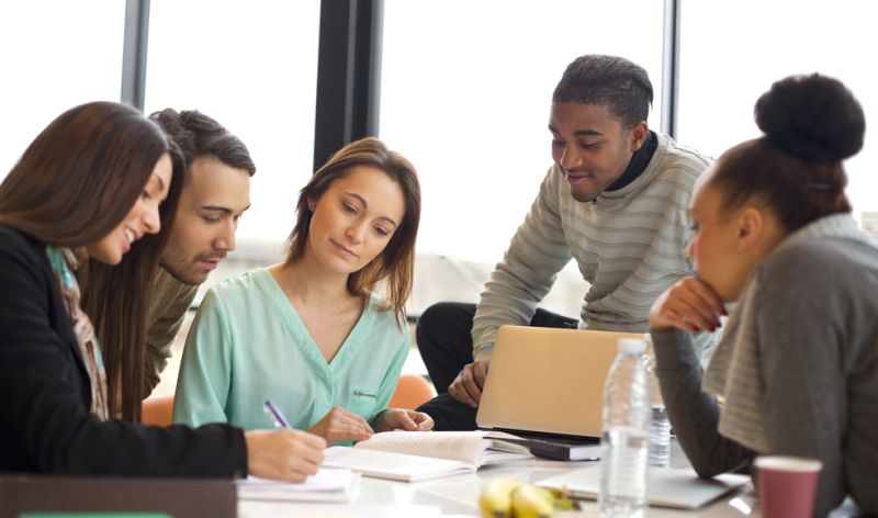 Mahasiswa, Ini Dia Aplikasi yang Wajib Kalian Miliki