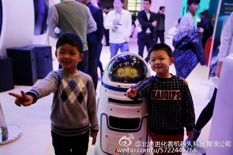 Robot buatan China