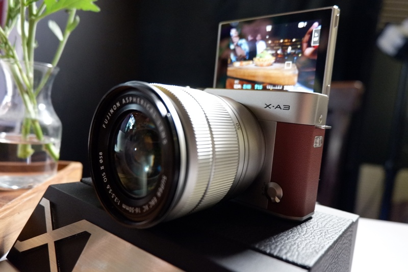 Fujifilm Perkenalkan Kamera Mirrorless Terbaru “FUJIFILM X-A3”
