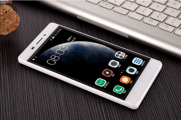 Hisense M30 Smartphone Android Murah dengan RAM 1GB