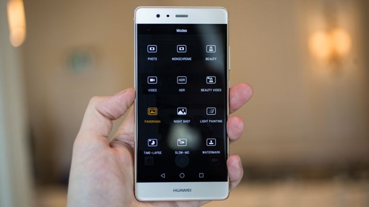 Smartphone Huawei yang dapat Android Nougat