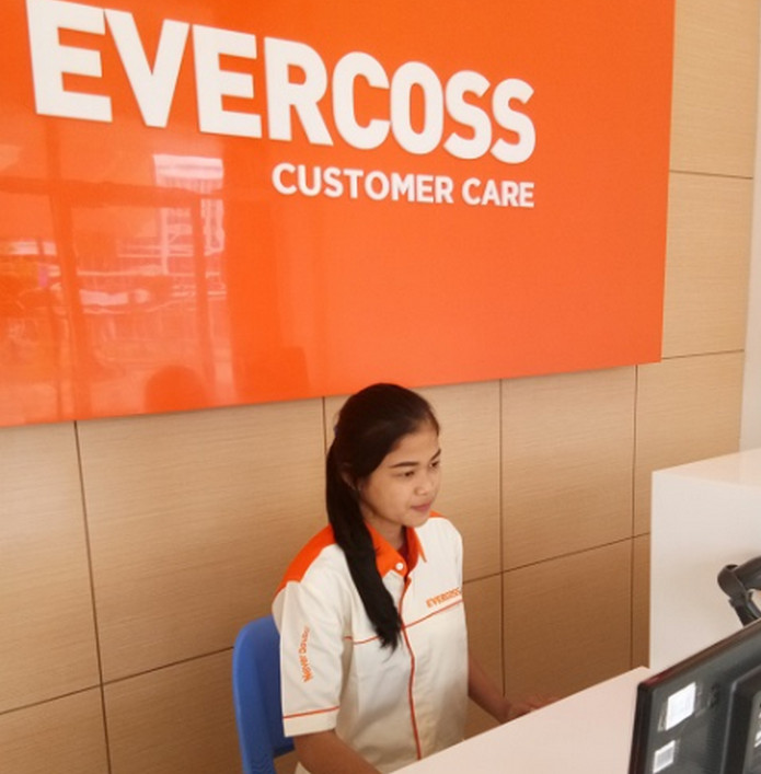 Manjakan Pengguna, Evercoss Tambah Service Center di Cikupa, Tangerang