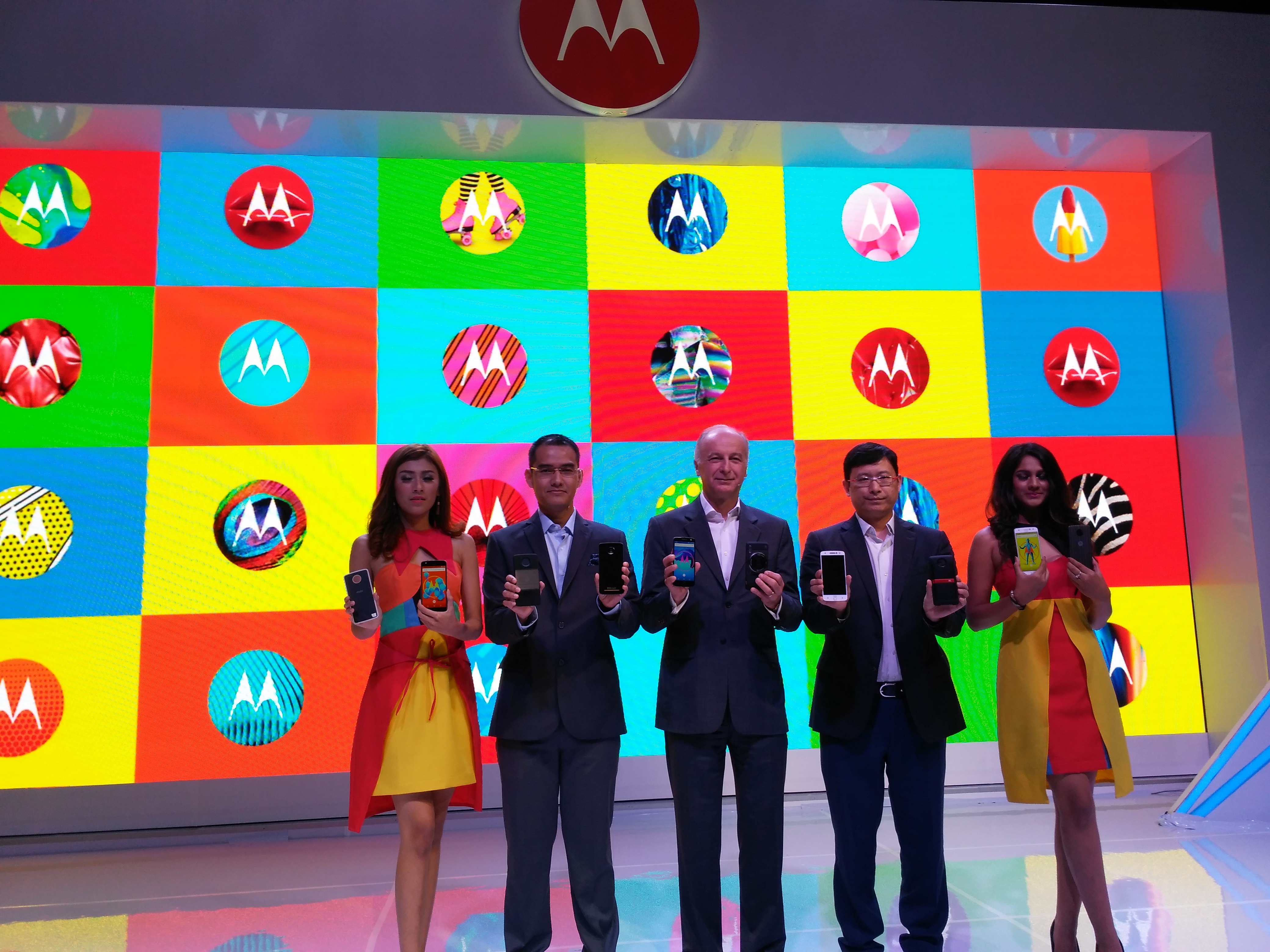 Moto Mods Temani Kedatangan Moto Z ke Indonesia