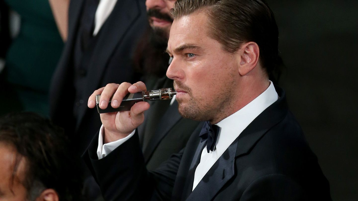 Tips Aman Menggunakan Rokok Elektrik