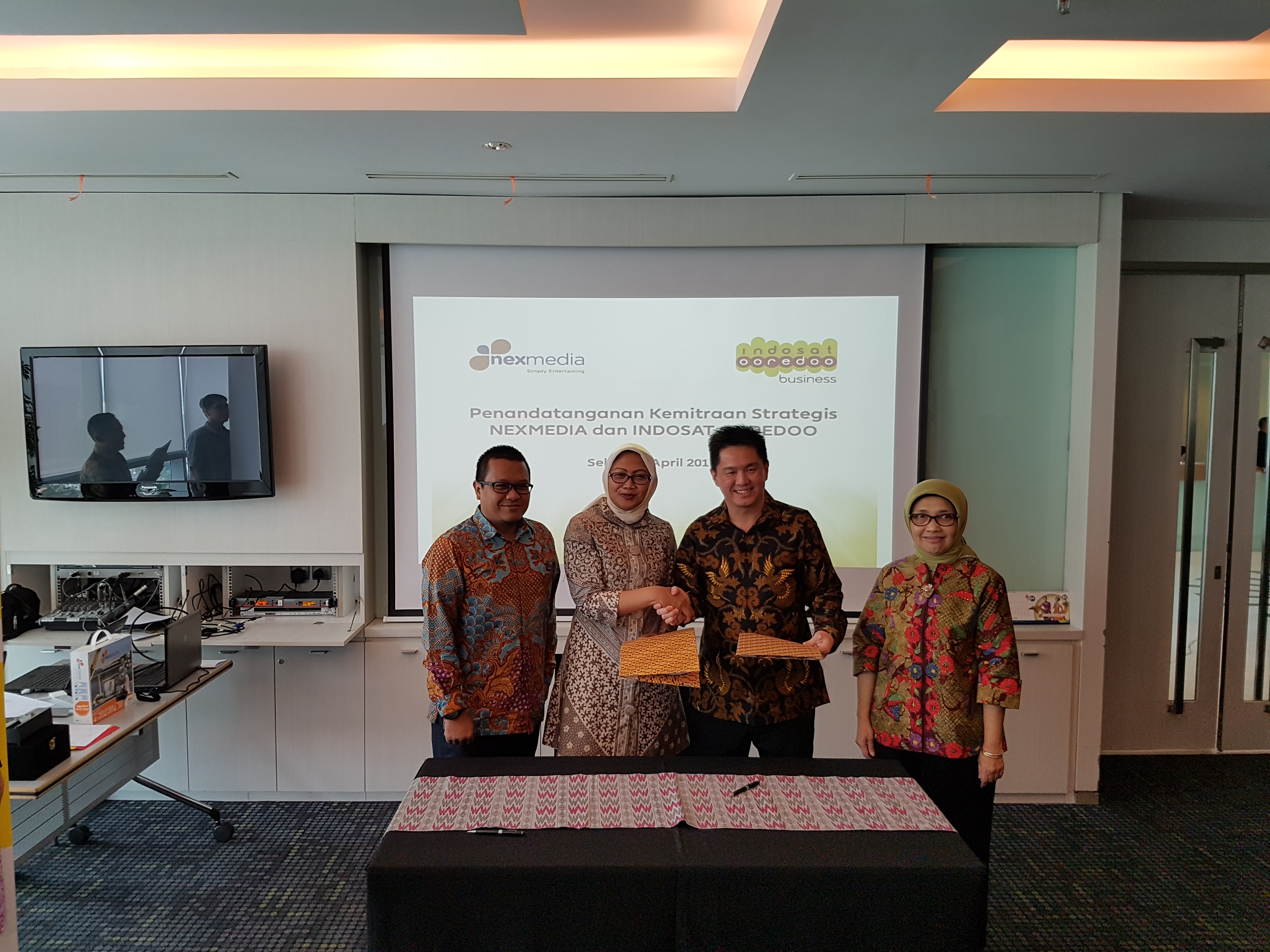 “NexSat Combo” Tawarkan Nonton TV Sambil Internetan