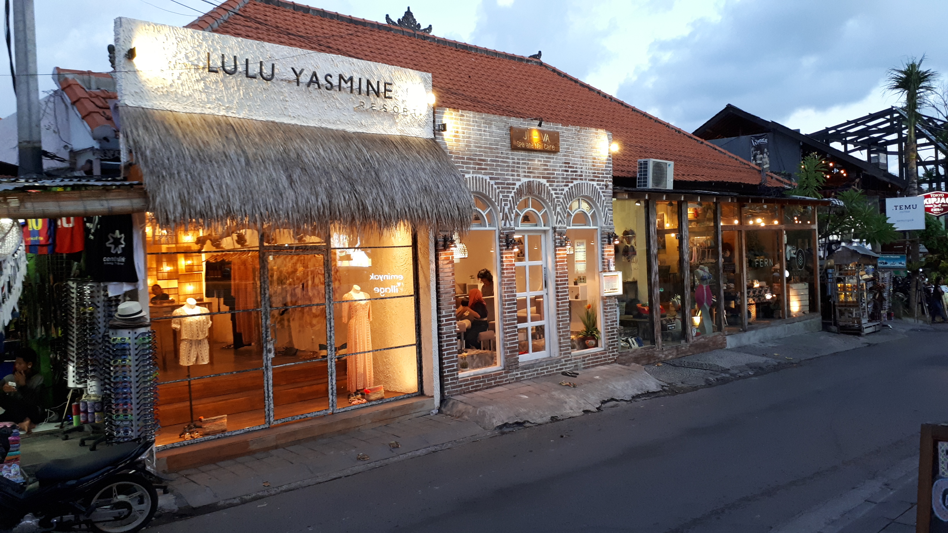 Jajal Kamera Galaxy A7 2017 di Bali