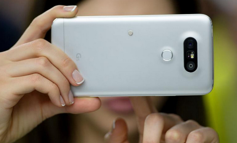 Mengupas Lebih Dalam Tentang Teknologi Dual Camera