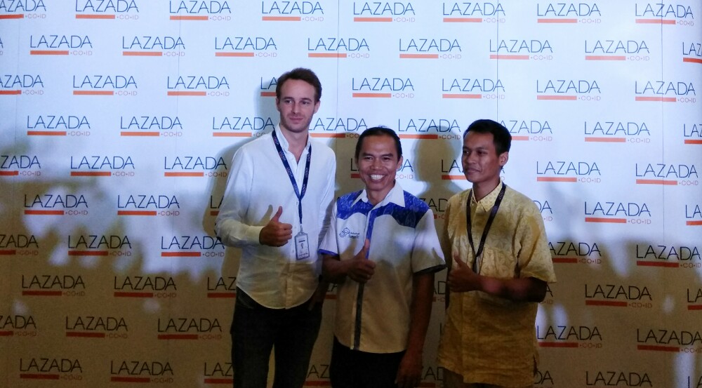 Lazada Ajak Konsumen Belanja Sambil Donasi