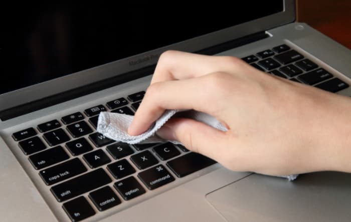 Cuma 5 Menit, Laptop Tampak Seperti Baru Lagi
