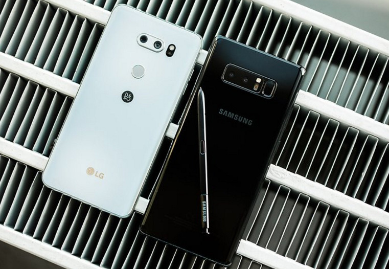 Samsung Galaxy Note 8 vs LG V30, Pilih Mana?