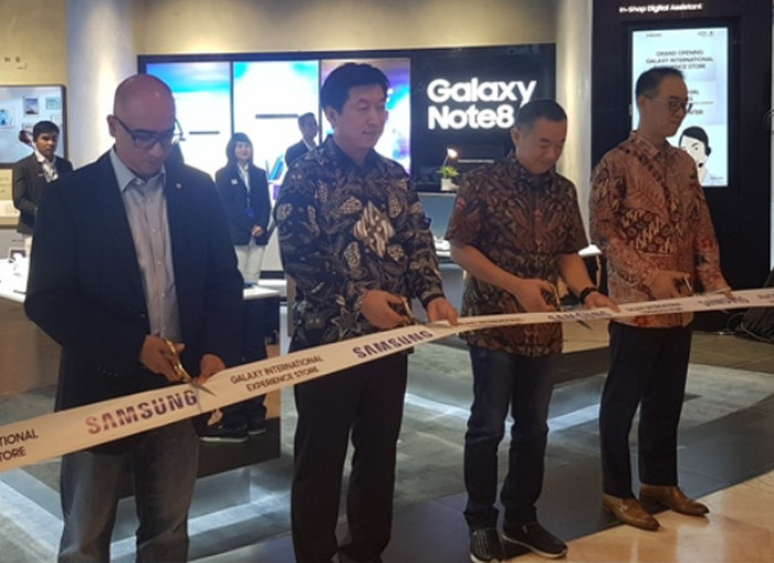 Samsung Resmikan “Toko Galaxy” Terbesar se-Asia Tenggara