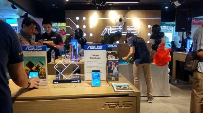 Asus Buka Exclusive Store di ITC Cempaka Mas