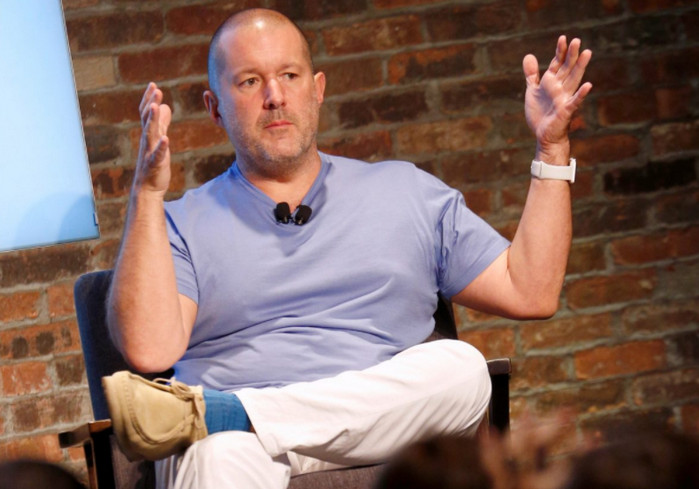 Jony Ive tim desain apple