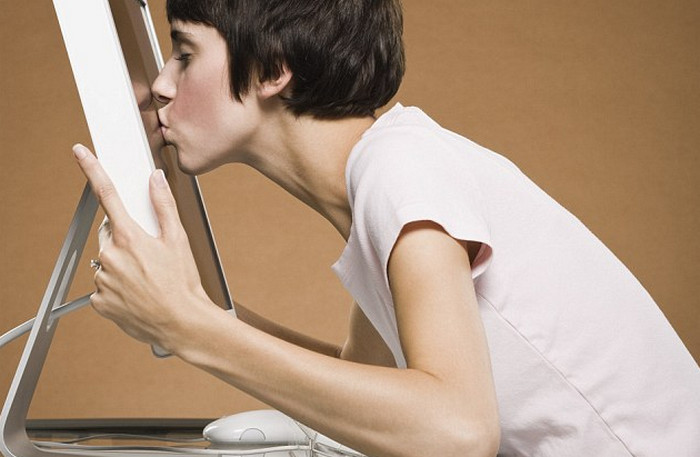 Waspada! Pahitnya Aplikasi Kencan Online