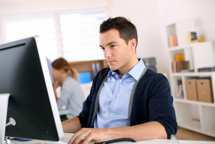 3 Cara Kerja Resume Assistant Untuk Profesional Zaman Now!