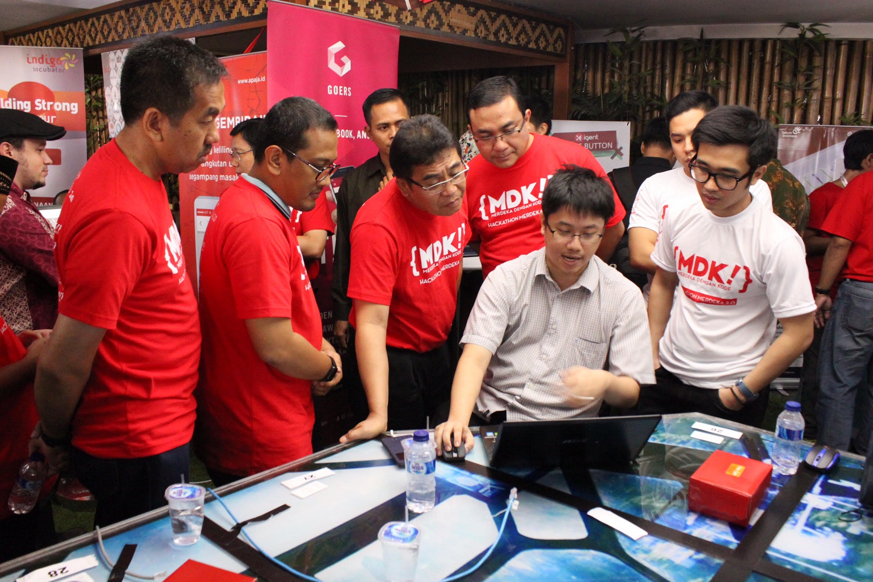 Gaet Generasi Milenial, Telkom Gelar Hackathon 2018