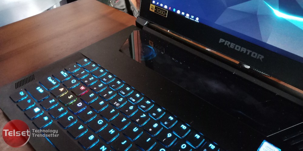 Acer Predator Tirton 700
