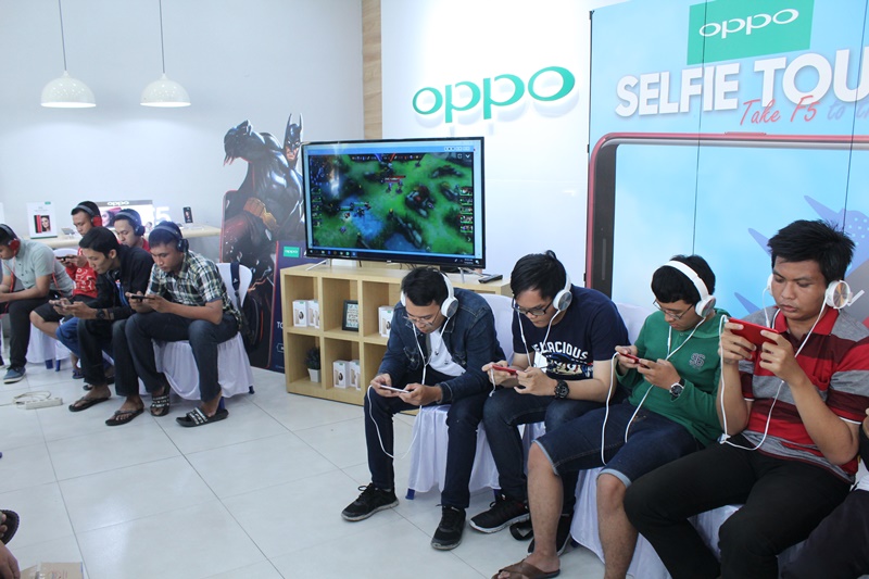 OppoF5xAOV