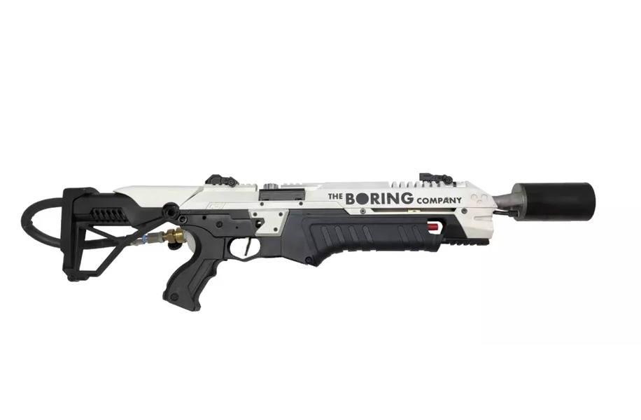 Selain Mobil, Kini Elon Musk Jualan Flamethrower!