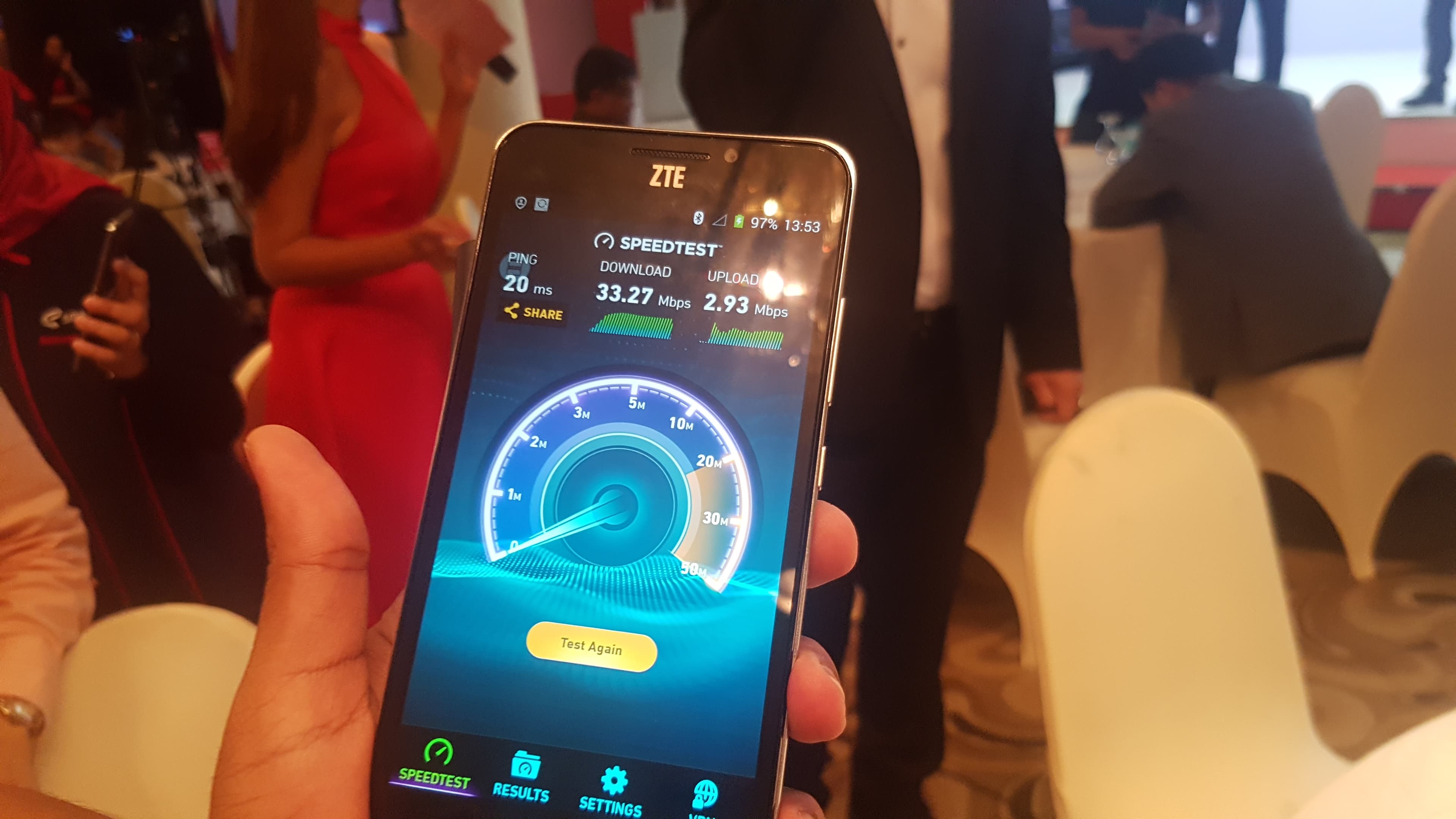 Gunakan Teknologi Massive MIMO, Smartfren Tawarkan Streaming Tanpa Buffering