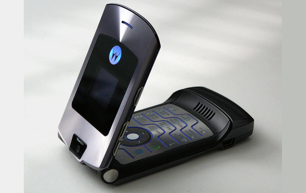 Menanti Hadirnya Reinkarnasi Motorola RAZR