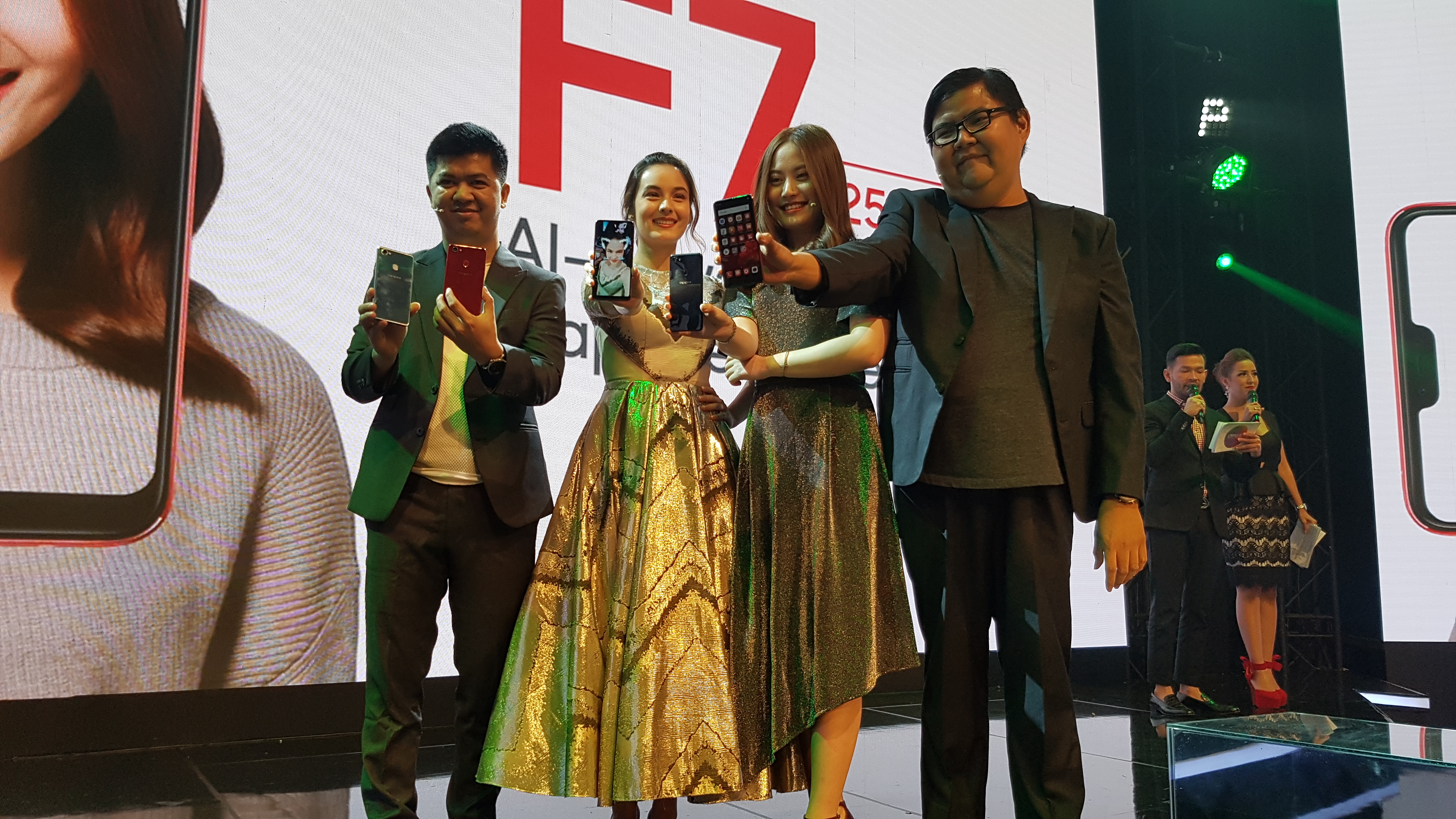 Oppo F7 Resmi Dirilis di Indonesia, Berapa Harganya?