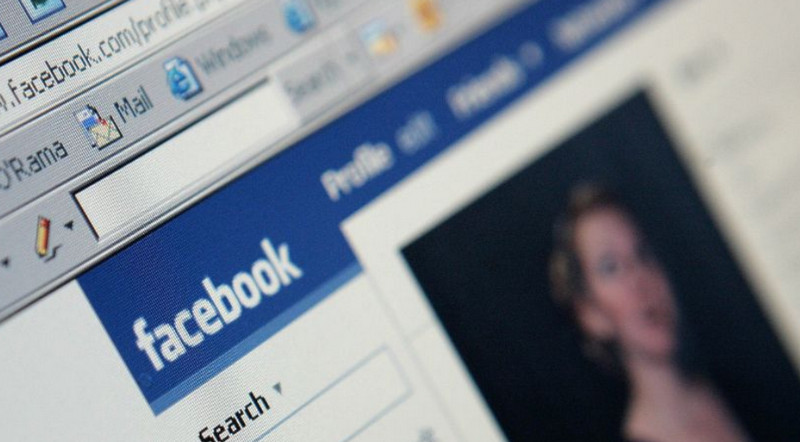 Unggah Konten Porno di Facebook Cuma Bisa Dilihat Sendiri