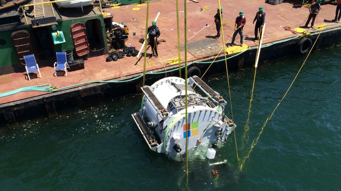 Microsoft Tanam Pusat Data di Lepas Pantai Skotlandia, Kenapa?