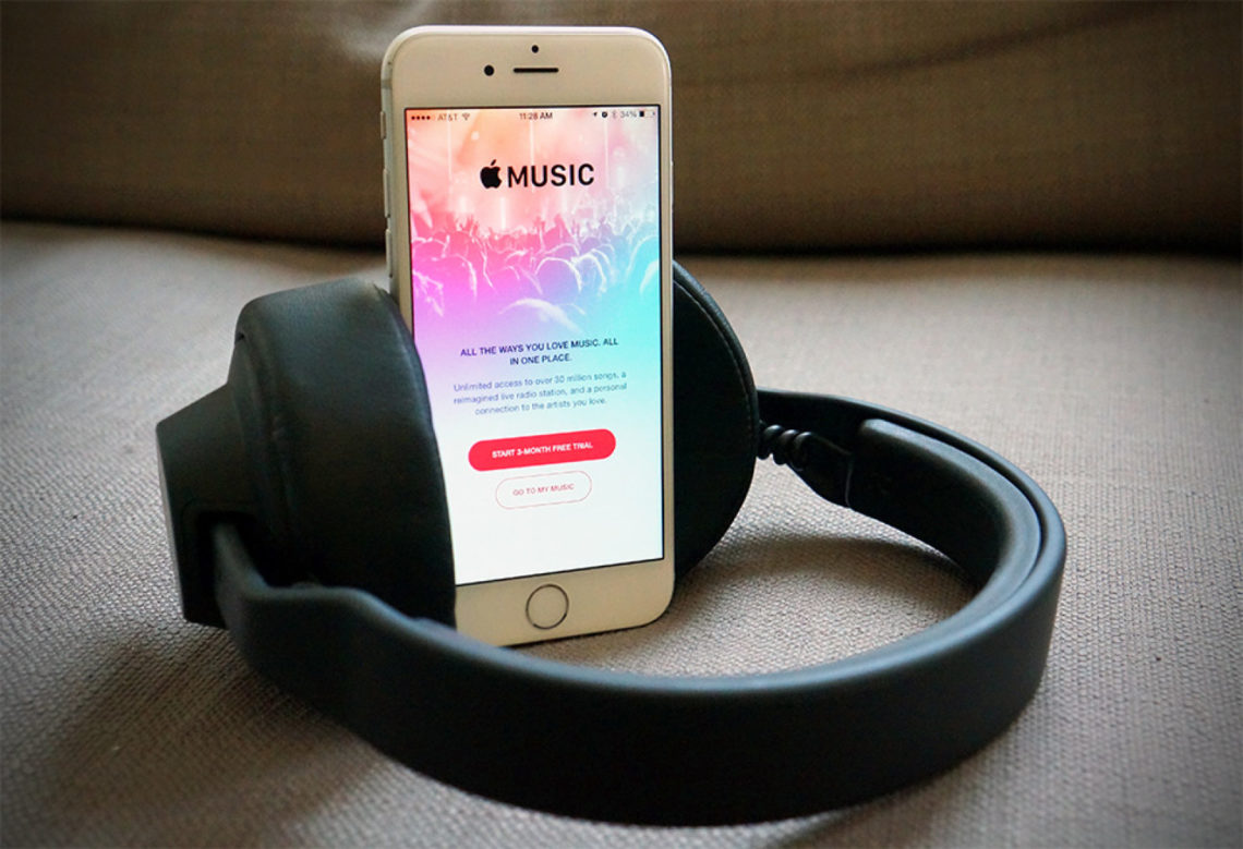 Kejar Spotify, Apple Music Gaet Artis dan Produser
