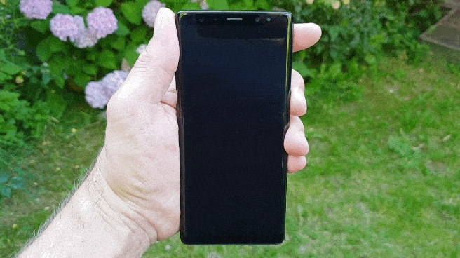 Video Bisa Jadi Wallpaper di Layar Galaxy S8 & Note 8