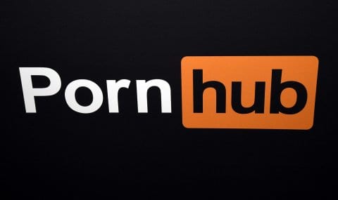 Pornhub Bikin Film Khusus untuk Penyandang Gangguan Pendengaran