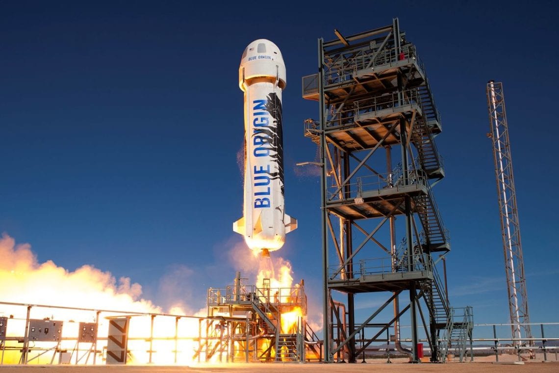 Tahun 2023, Blue Origin Berangkatkan Wisatawan ke Bulan