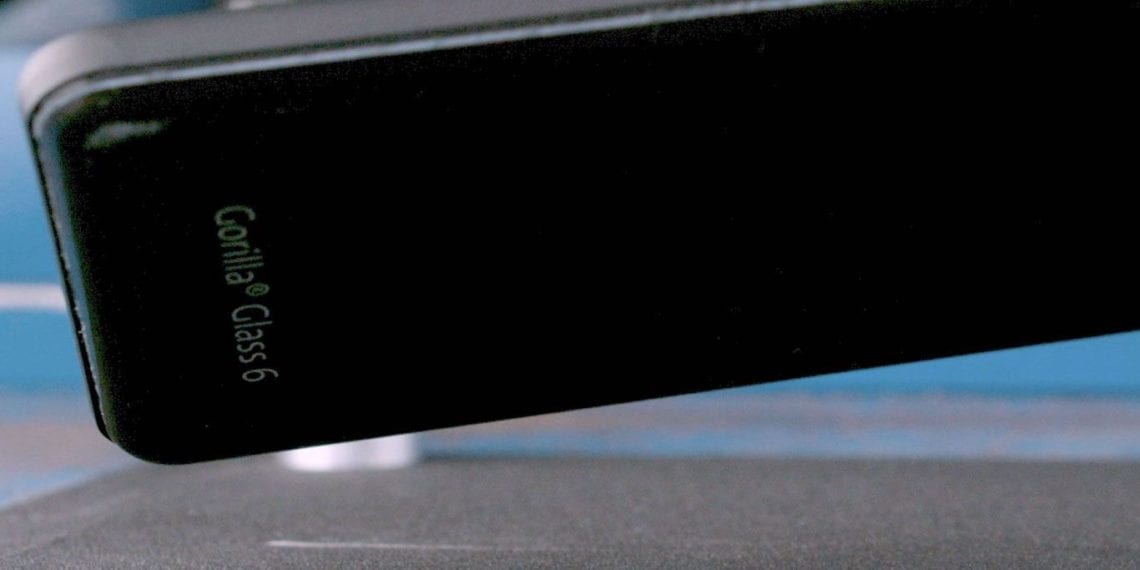 Layar Gorilla Glass 6