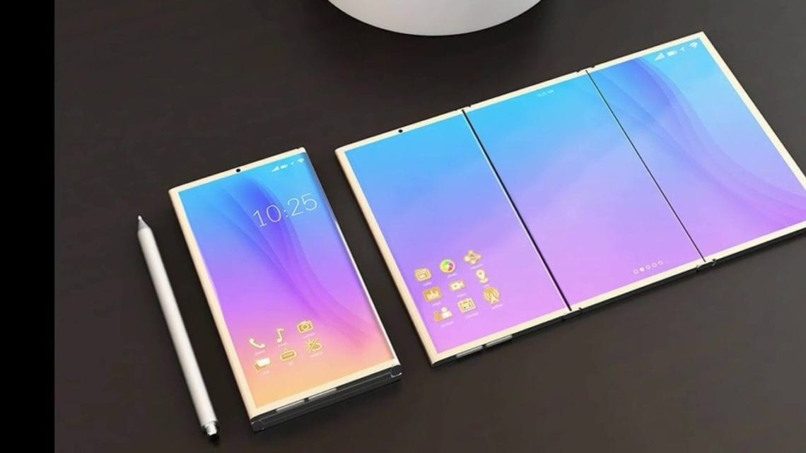 smartphone dengan tiga layar