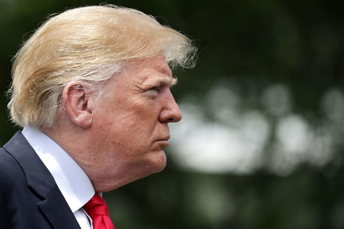 Setelah Amazon, Giliran Google Search Pancing Amarah Trump