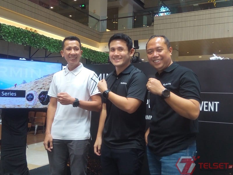 Garmin Fēnix 5 Plus, Sportwatch dengan Pemutar Musik