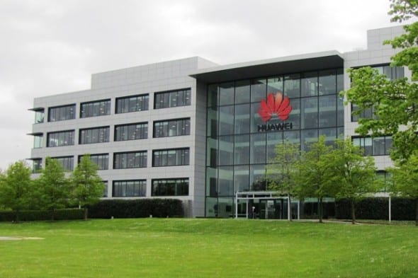 Pakai Software Tua, Huawei Jadi Sorotan Inggris