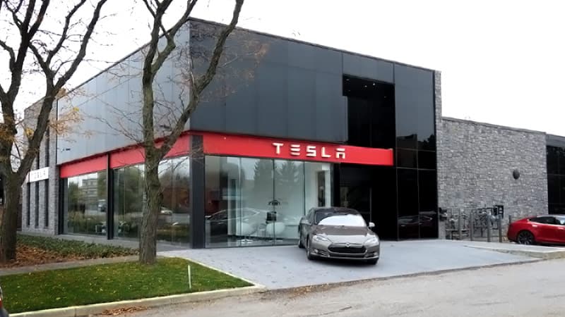 Mobil Tesla