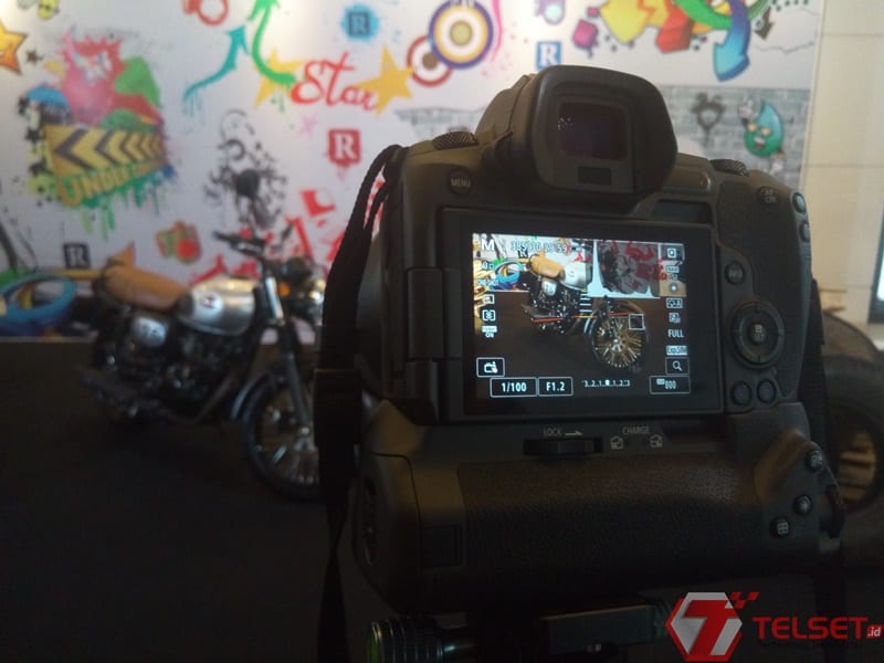 Canon: Kualitas Kamera Smartphone Belum Setara DSLR