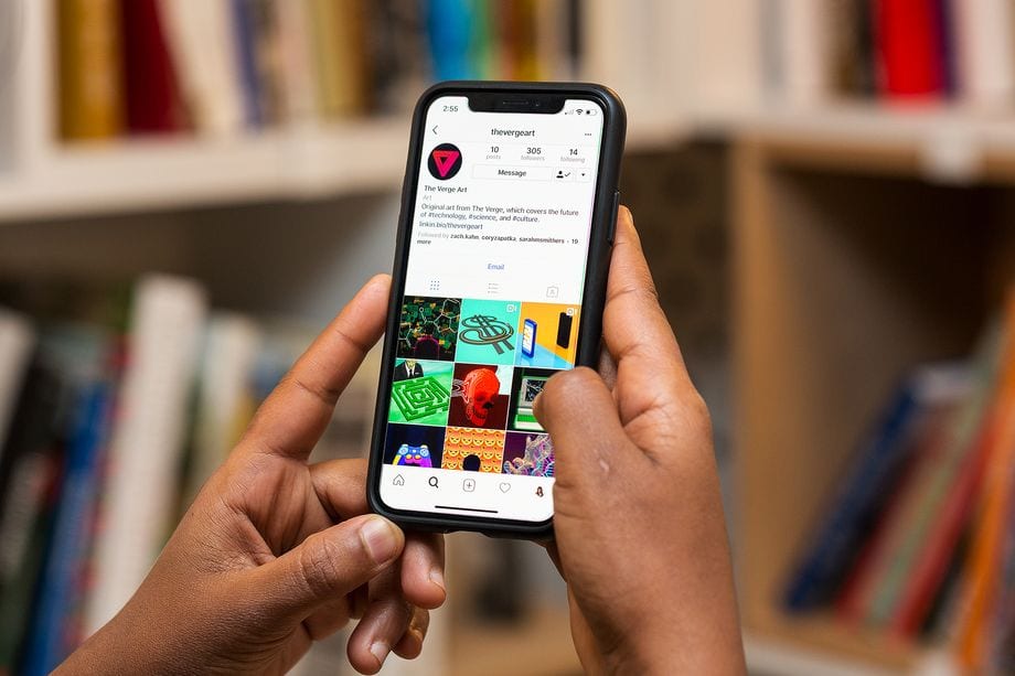 Instagram Kini Tampilkan Emoji Sering Dipakai di Atas Keyboard