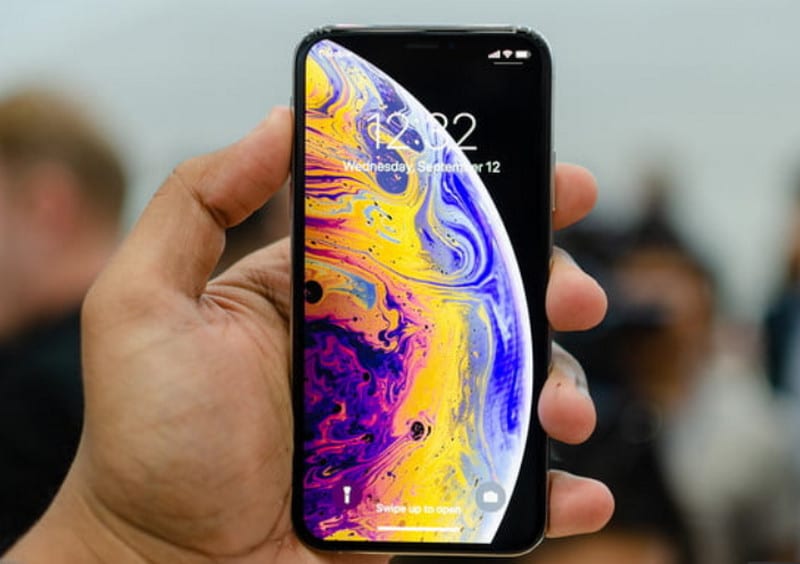 Cukup Beli Casing, iPhone X Bisa “Disulap” Jadi iPhone XS