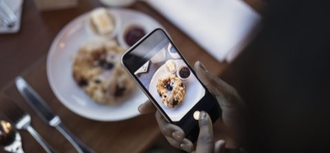 Ponsel Telah Mengambil Alih Hidup Manusia