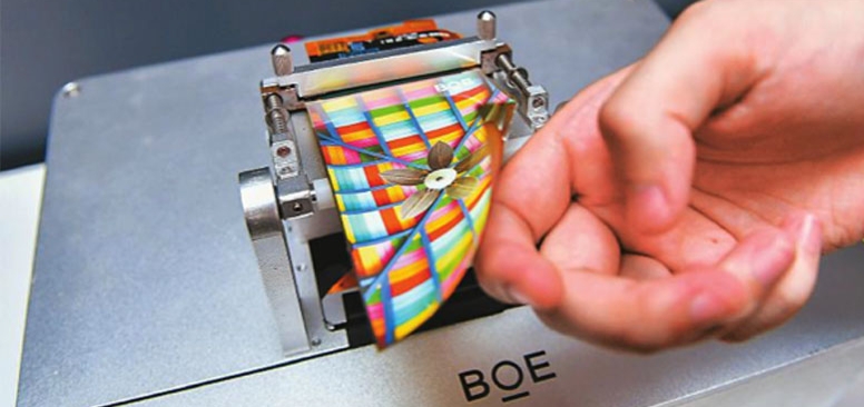 Bos Huawei Konfirmasi Ponsel Layar Lipat 5G Rilis 2019